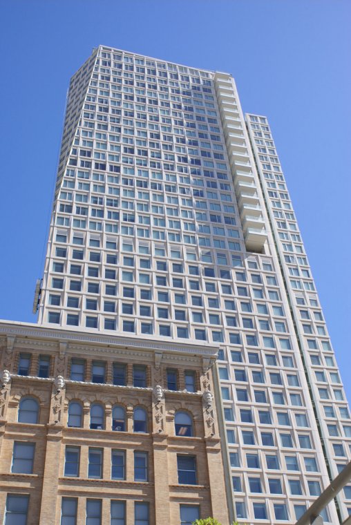 St. Regis Museum Tower, San Francisco